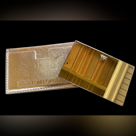 Tom Ford Accessories - New Tom Ford GWP Metallic Silver Card Holder with Mirror